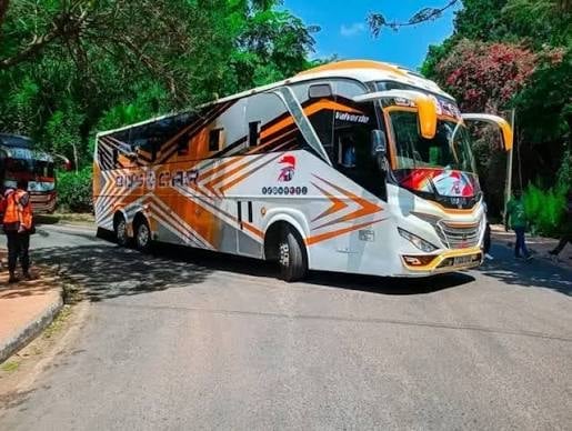 Buscar Premium coach on the Eldoret to Kericho route